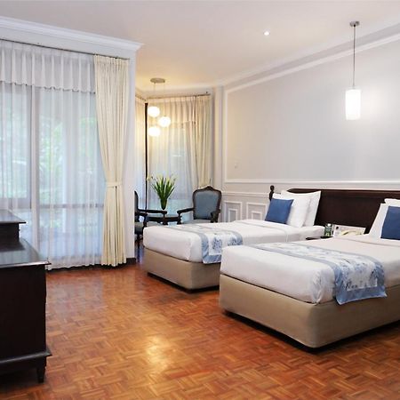 Puteri Gunung Hotel Лембанг Экстерьер фото