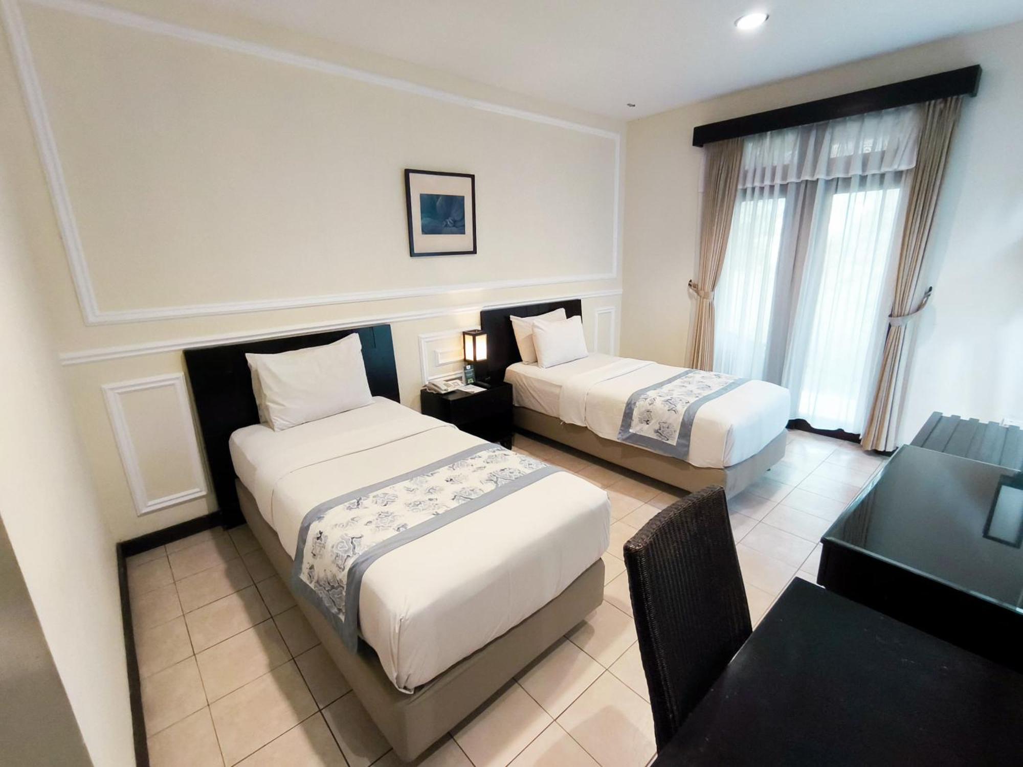 Puteri Gunung Hotel Лембанг Экстерьер фото