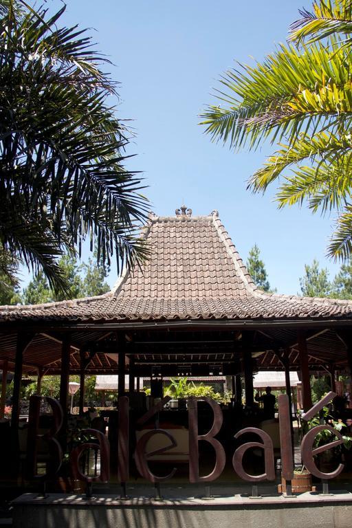 Puteri Gunung Hotel Лембанг Экстерьер фото