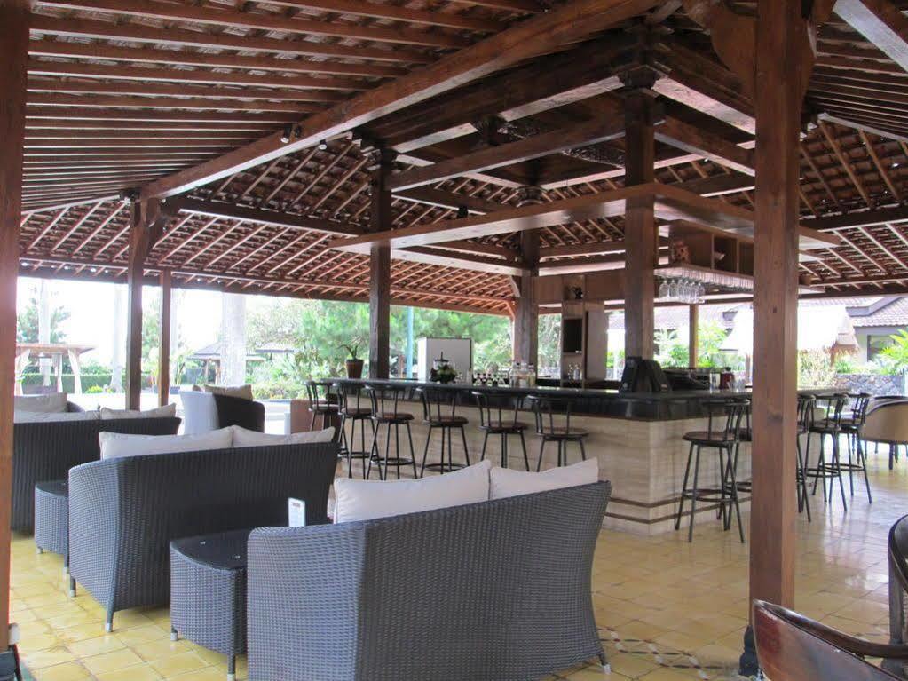 Puteri Gunung Hotel Лембанг Экстерьер фото
